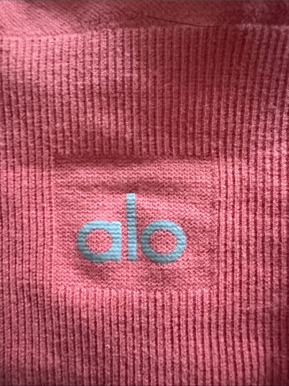 ALO Yoga Pink Seamless V-Neck Bralette - Picture 3 of 3